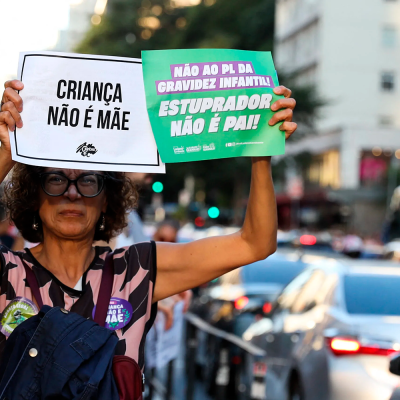 Protesto contra o Projeto de Lei 1.904 2024 que equipara o aborto após 22 semanas a homicídio na Avenida Paulista. São Paulo, 15 de junho de 2024. Fotografia de Marina Uezima. BRAZIL PHOTO PRESS AFP.