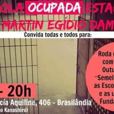 Chamada para conversa oferecida por voluntários na Escola Estadual Martin Egidio Damy. No tema “Semelhanças entre as Escolas Estaduais e as unidades da Fundação Casa". Chamadas como essa eram muito comuns para mobilizar a comunidade em comunidades e compartilhamentos no Facebook. Brasilândia, São Paulo. 2015.