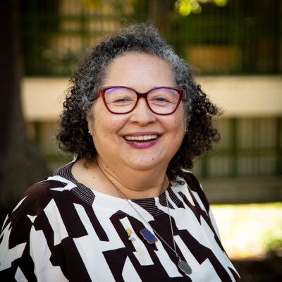 Tetê Arruda. Assistente Social e pesquisadora. 2026. Alicia Peres. Acervo Cria Coragem